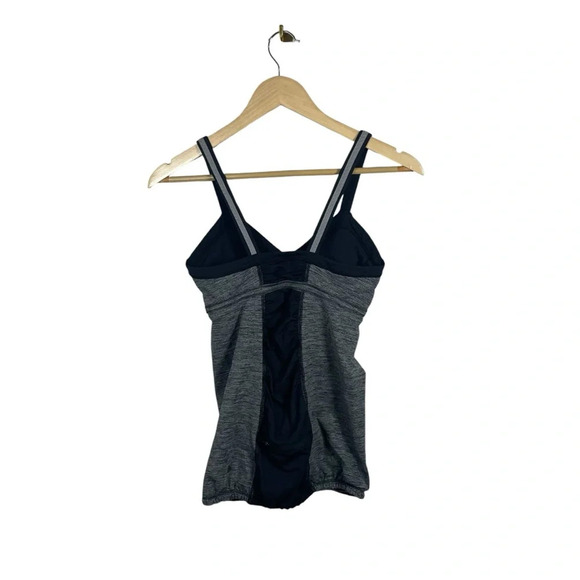 Lululemon Women’s Light It Up Back Pocket Tank in Grey/Black Size 6 - Picture 5 of 10